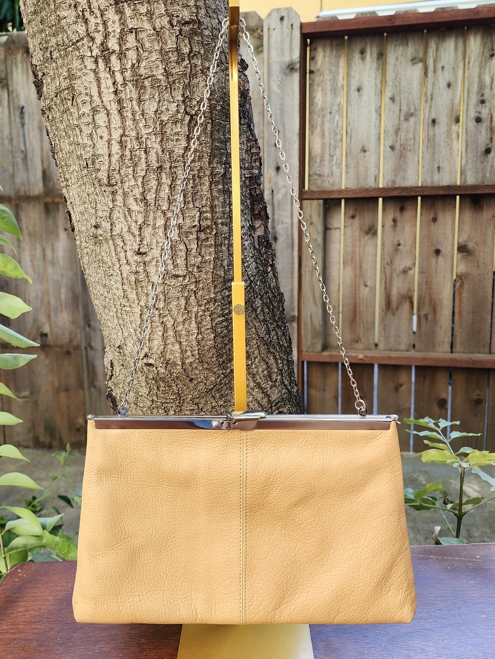Kate Landry Beige Butter Tan Leather Kiss Lock Frame Clutch Shoulder Bag